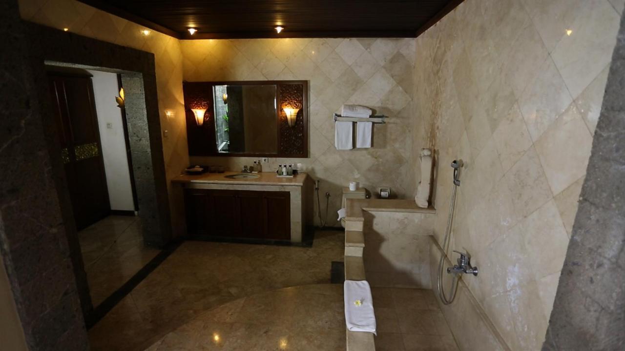 The Citta Luxury Residence Семиняк Екстериор снимка